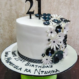 Black & White Flower Cake
