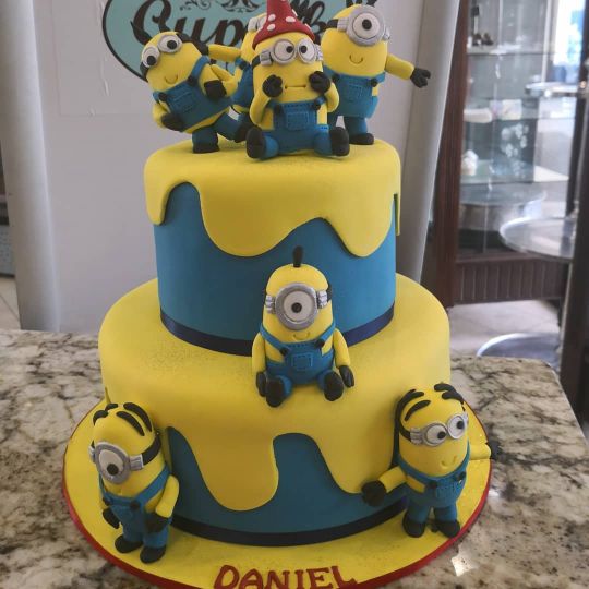 Minion Cake Online for Kid's Birthday | Low Price | DoorstepCake